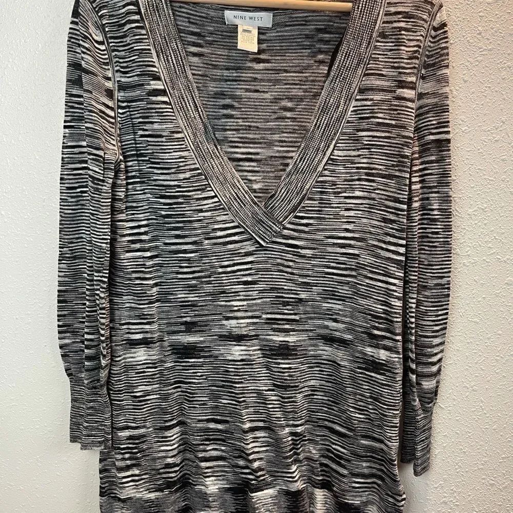 NWT Nine West Women’s Top Size Medium